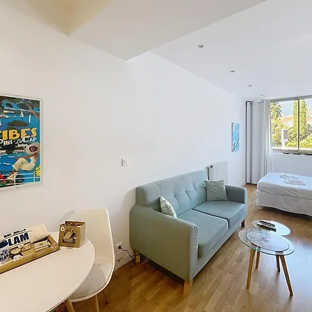 Heart Of Town Cozy Bright Warm & Sunny By Olam Appartement